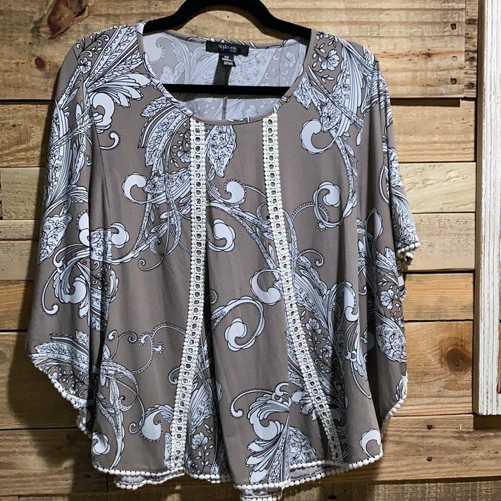 Style&Co Blouse size PM. J - Picture 2 of 11